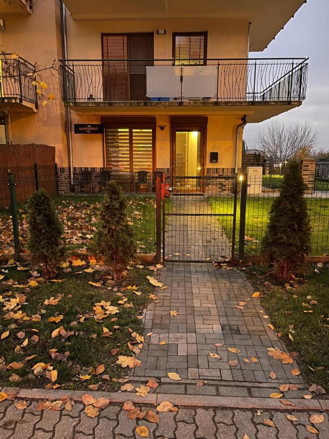 Studio One Ogrodek I Parking Gorzów Wielkopolski Buitenkant foto